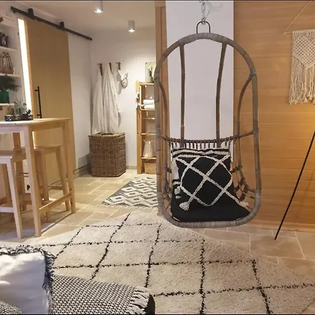 Kia Tokuna Apartamento
